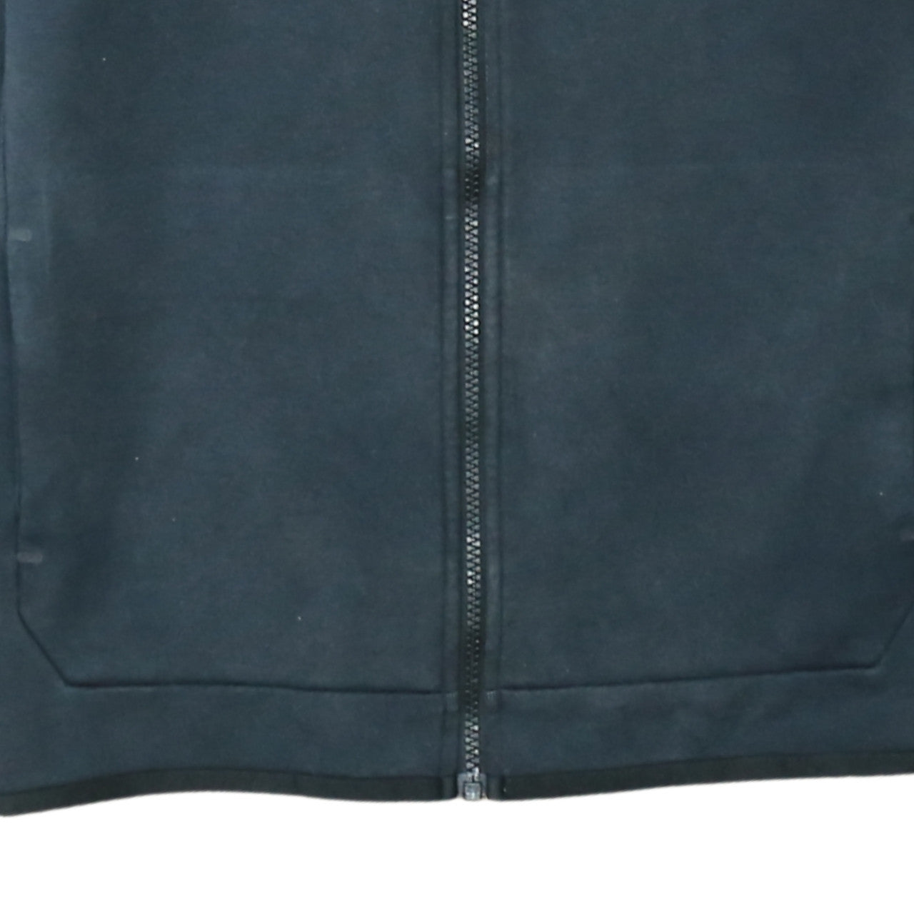 Nike Boys Black XL Full Zip Hoodie Fleece Sweatshirt 158-170cm