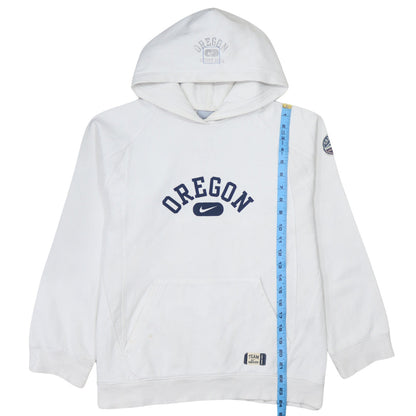 Close-up detail of Nike boys’ white oregon pullover hoodie, size 12-13, years fleece lined