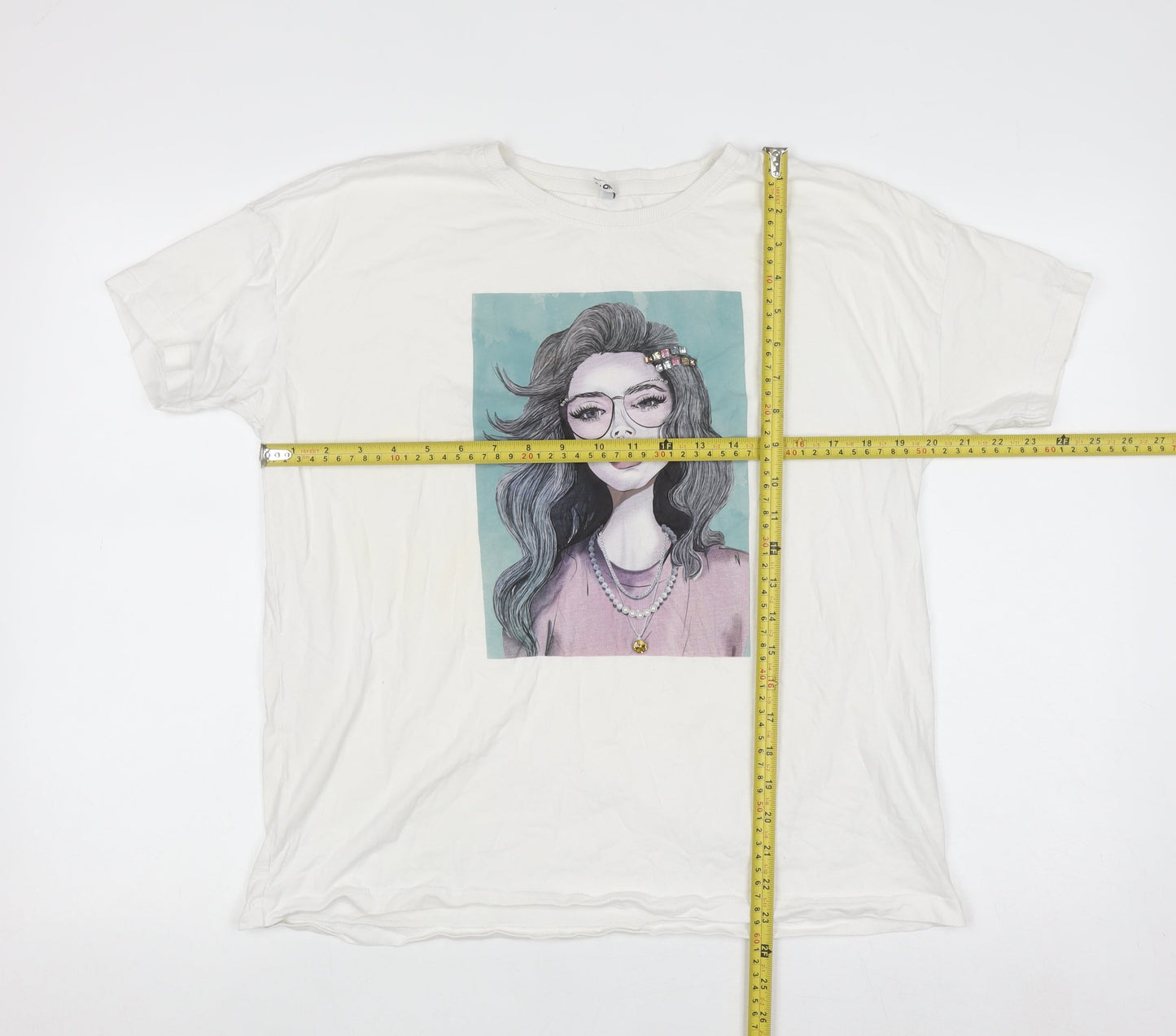 ONLY Women’s White Graphic Print Cotton Relaxed Fit T-Shirt M