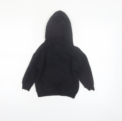 Close-up detail of Marvel Spider-Man boys’ black hoodie 4 years pullover hero power cotton blend