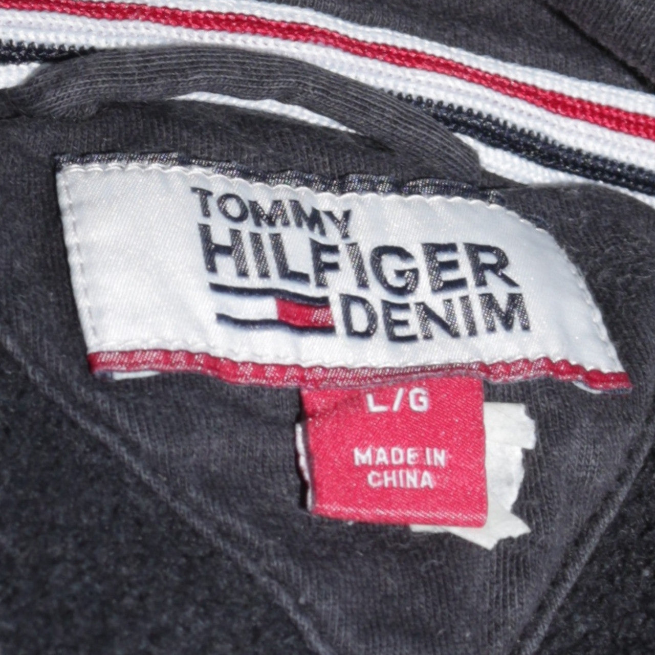 Tommy Hilfiger Denim Men’s Black Pullover Hoodie L Fleece Graphic