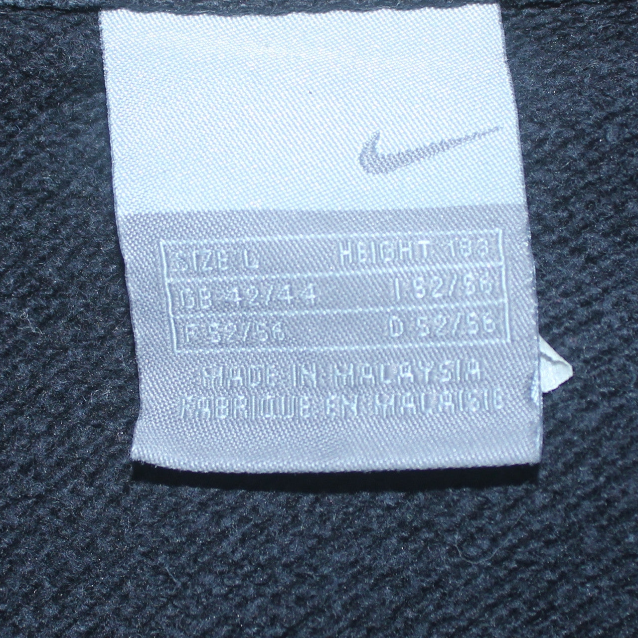 Nike Men's Black Pullover Hoodie L Sportswear Graphic Fleece