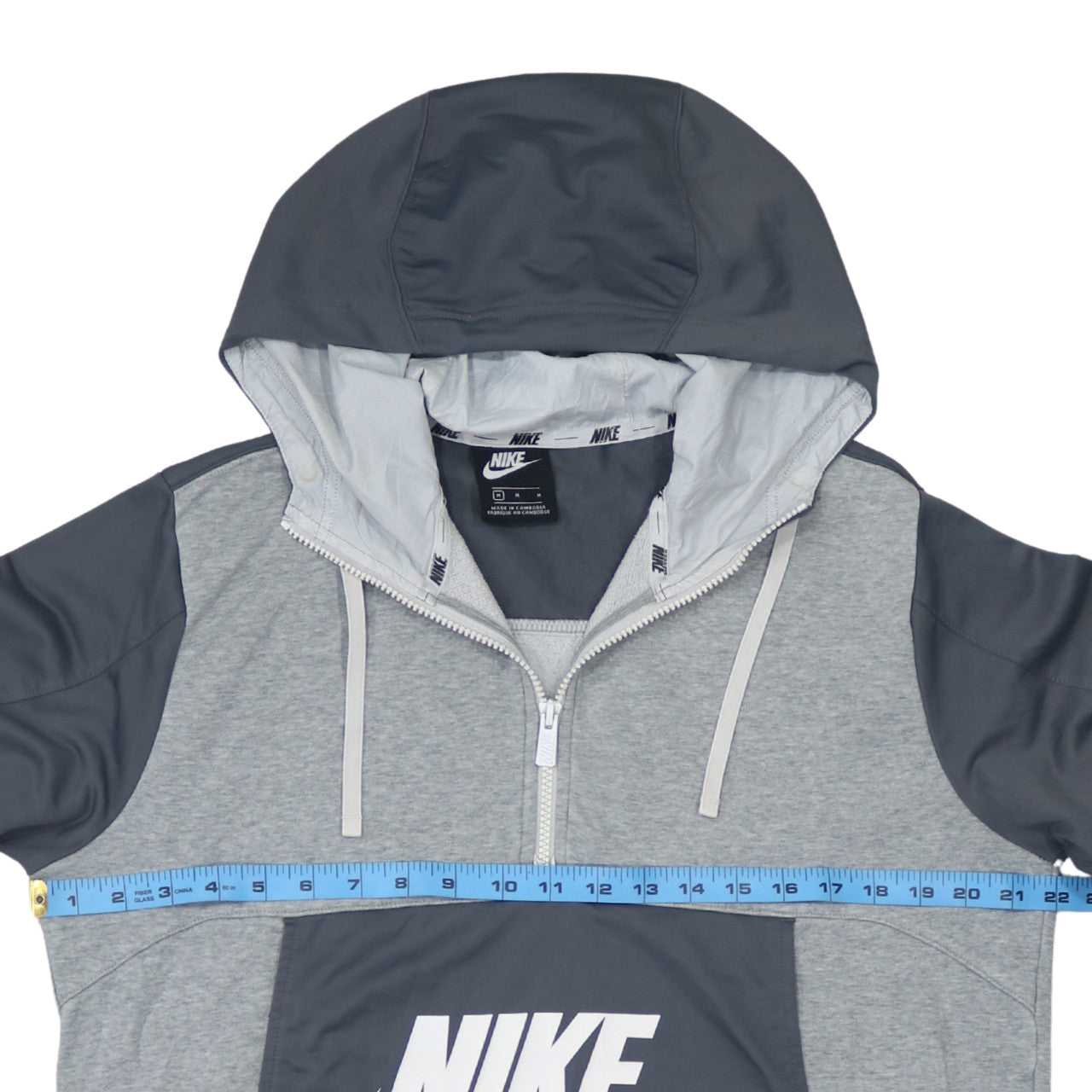 Nike Mens Grey 1/2 Zip Hooded Sweatshirt L Regular Fit Logo Fleece
