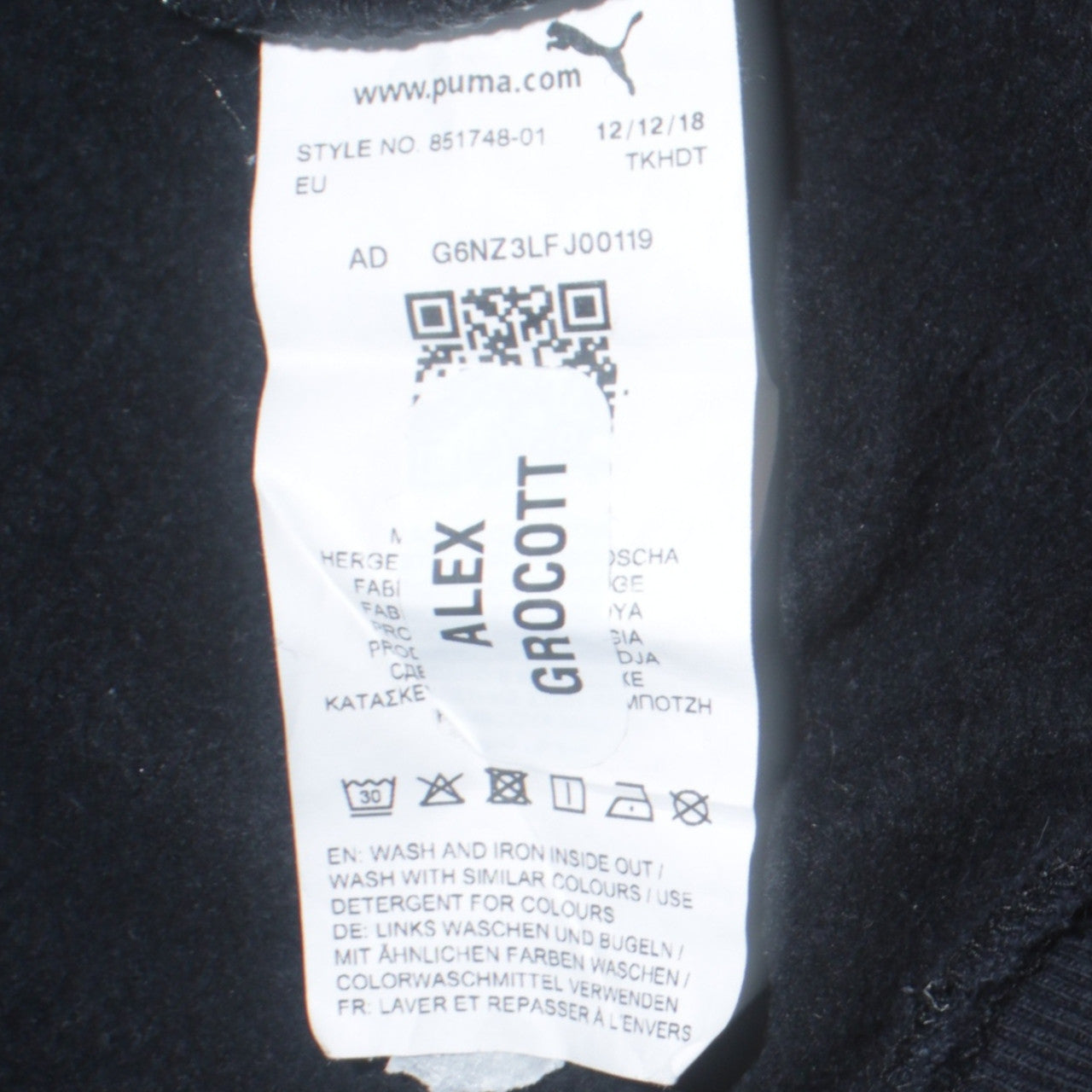 Puma Men’s Black Crew Neck Pullover Sweatshirt Size M