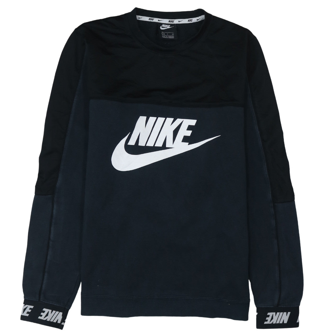 Nike Men's Black Small Logo Pullover Crew Neck Sweatshirt