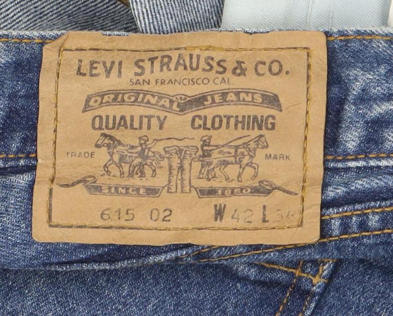 Levi’s 615 Men’s Blue Straight Denim Jeans W42 L34 Classic Style