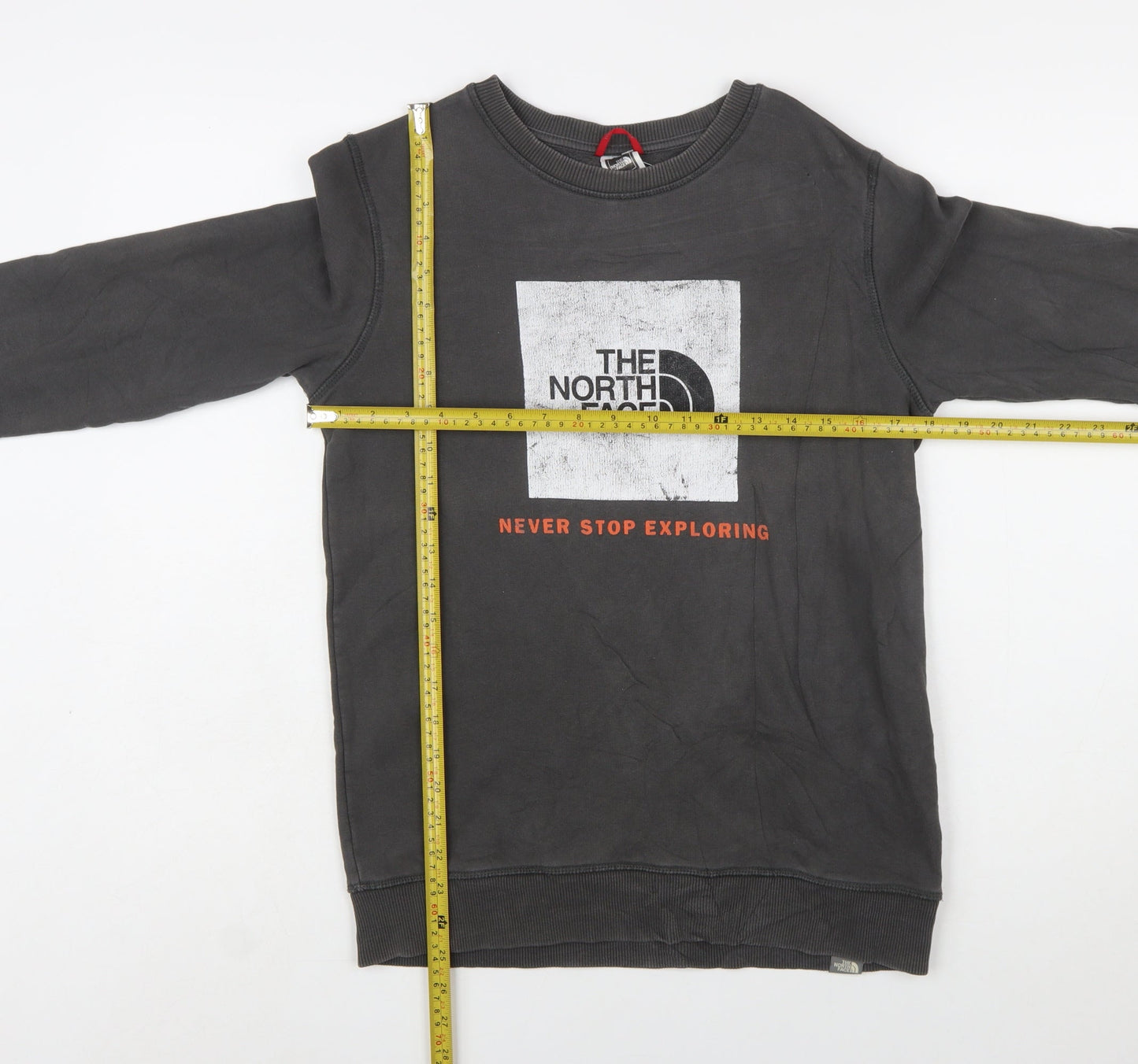 The North Face Boys Black XL Crew Neck Pullover Sweatshirt