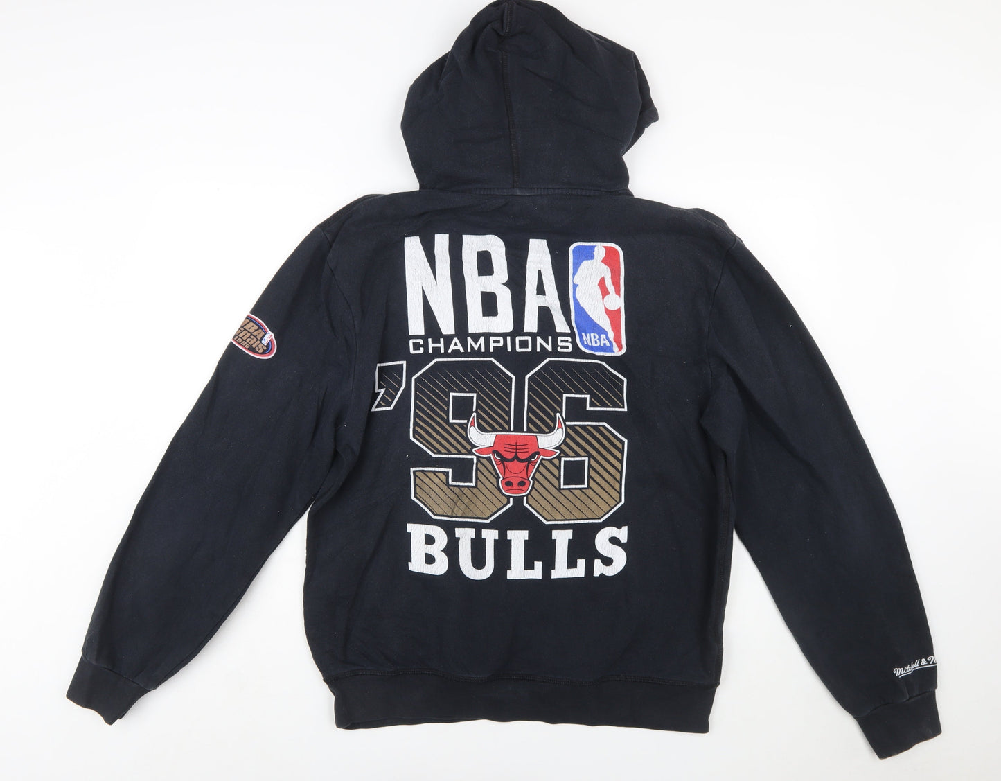 Mitchell & Ness Men’s Black L Pullover Hoodie Chicago Bulls Graphic