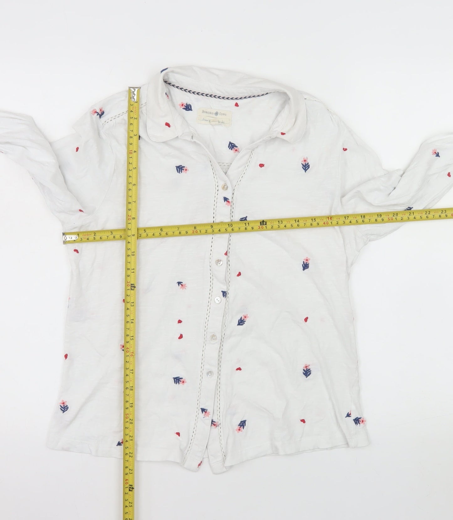 Beacon Cove Women's White Floral Cotton Button-Up Shirt M