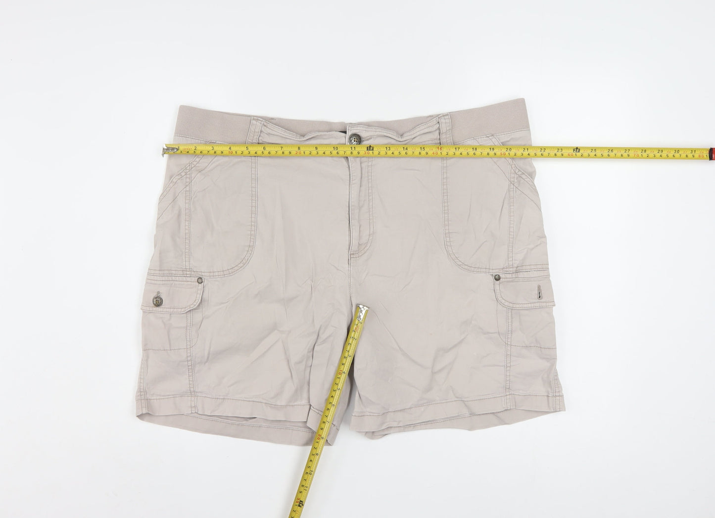 Lee Men Beige Cargo Shorts Relaxed Fit Cotton 22W