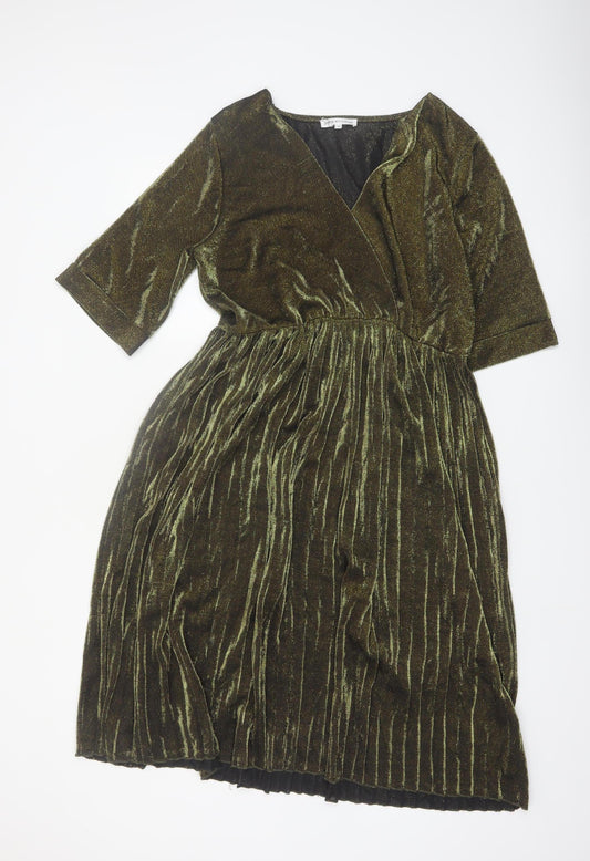 JS Millenium Women’s Green Velvet Pleated Wrap Dress L