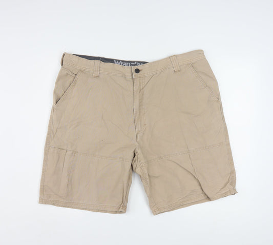 Wrangler Men's Beige Outdoor Cargo Shorts Size 40 Cotton Blend