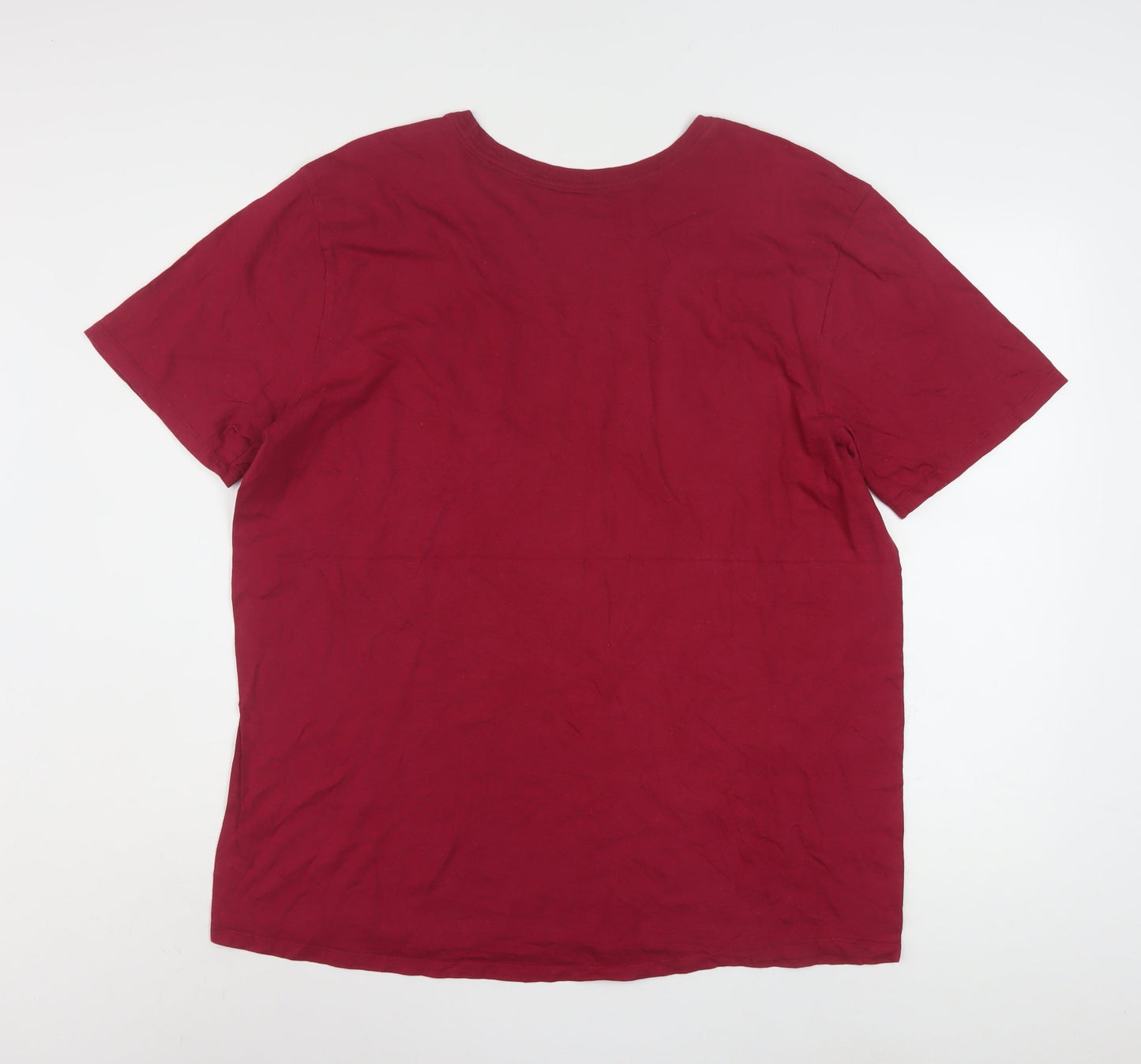 Nike Men's Red Athletic Fit Graphic 'Out Run The Dark' T-Shirt XL
