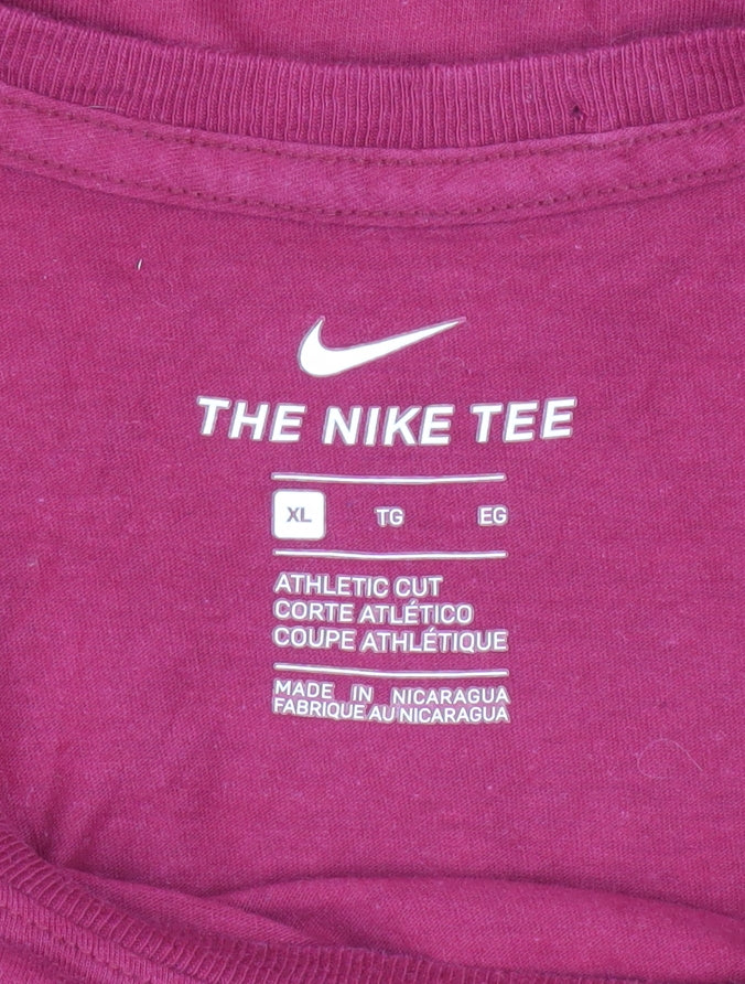 Nike Men's Red Athletic Fit Graphic 'Out Run The Dark' T-Shirt XL