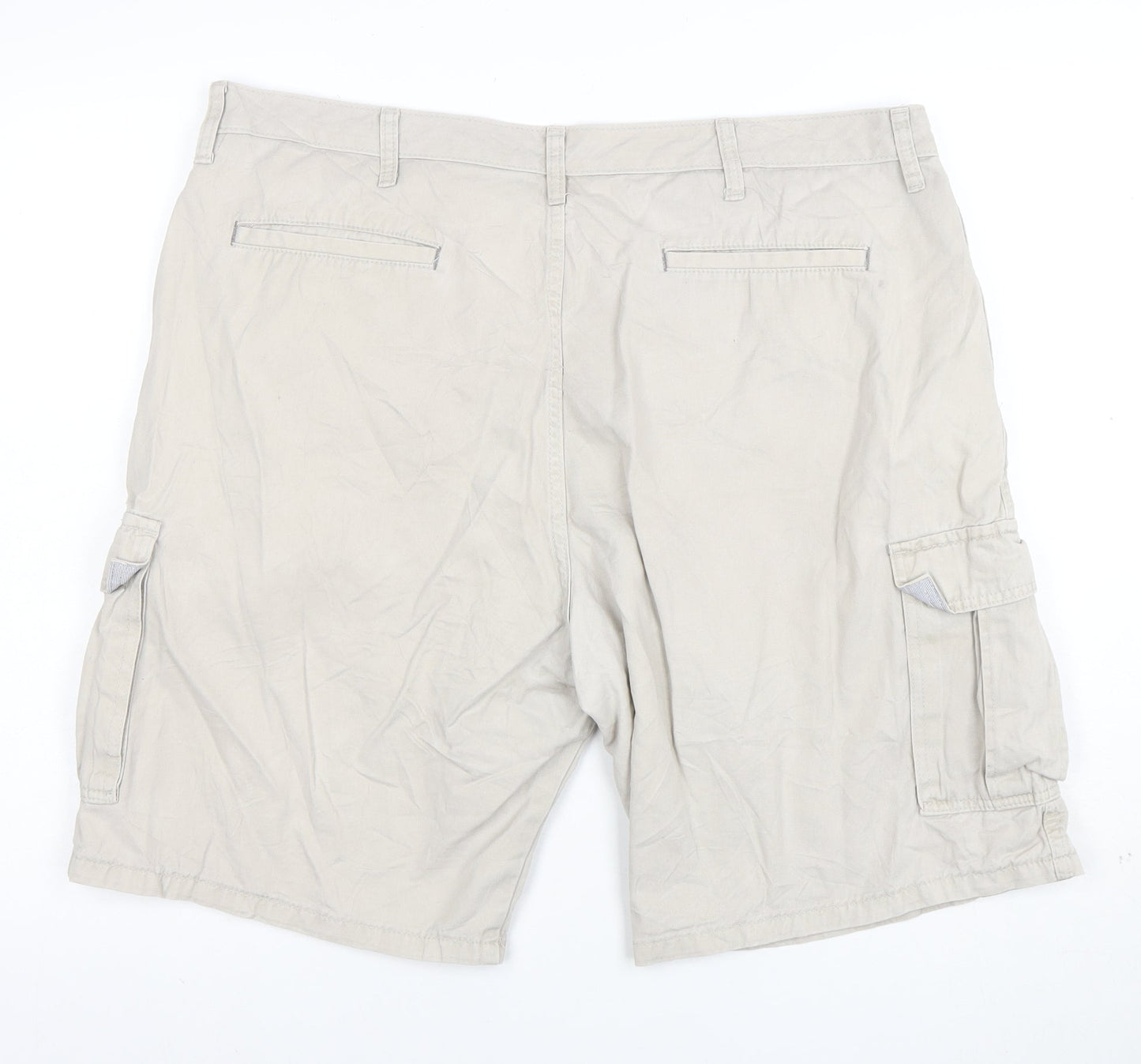 Wrangler Men's Beige Cargo Shorts Size 40 Regular Cotton