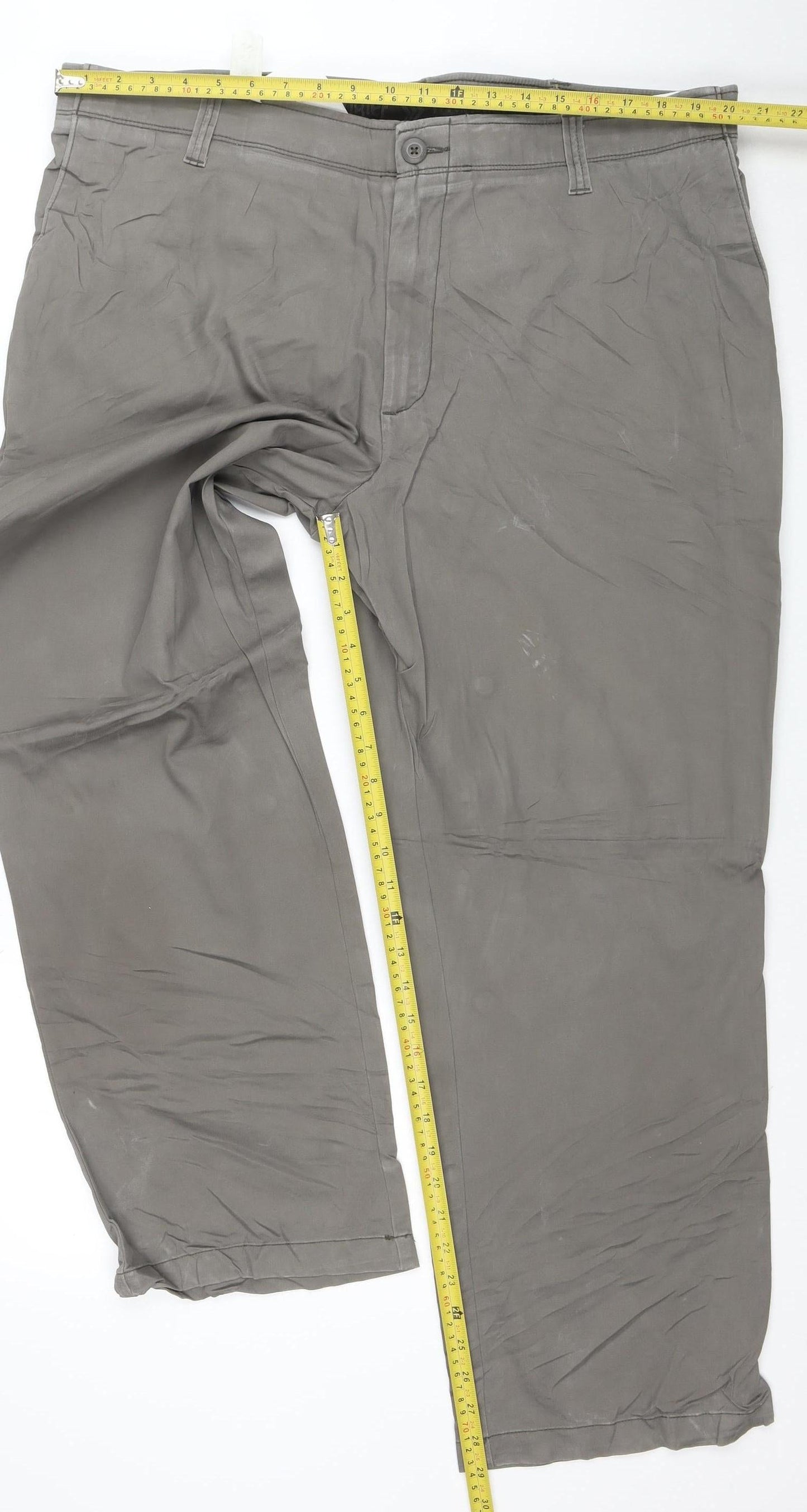 Wrangler Men's Grey Cotton Blend Chino Trousers Size 40 Regular