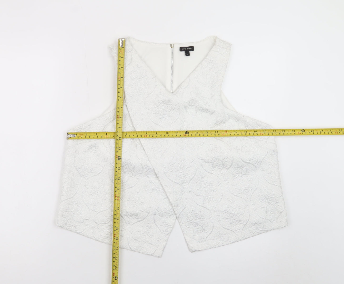 River Island Women's White Cropped Jacquard Sleeveless Blouse Size 18