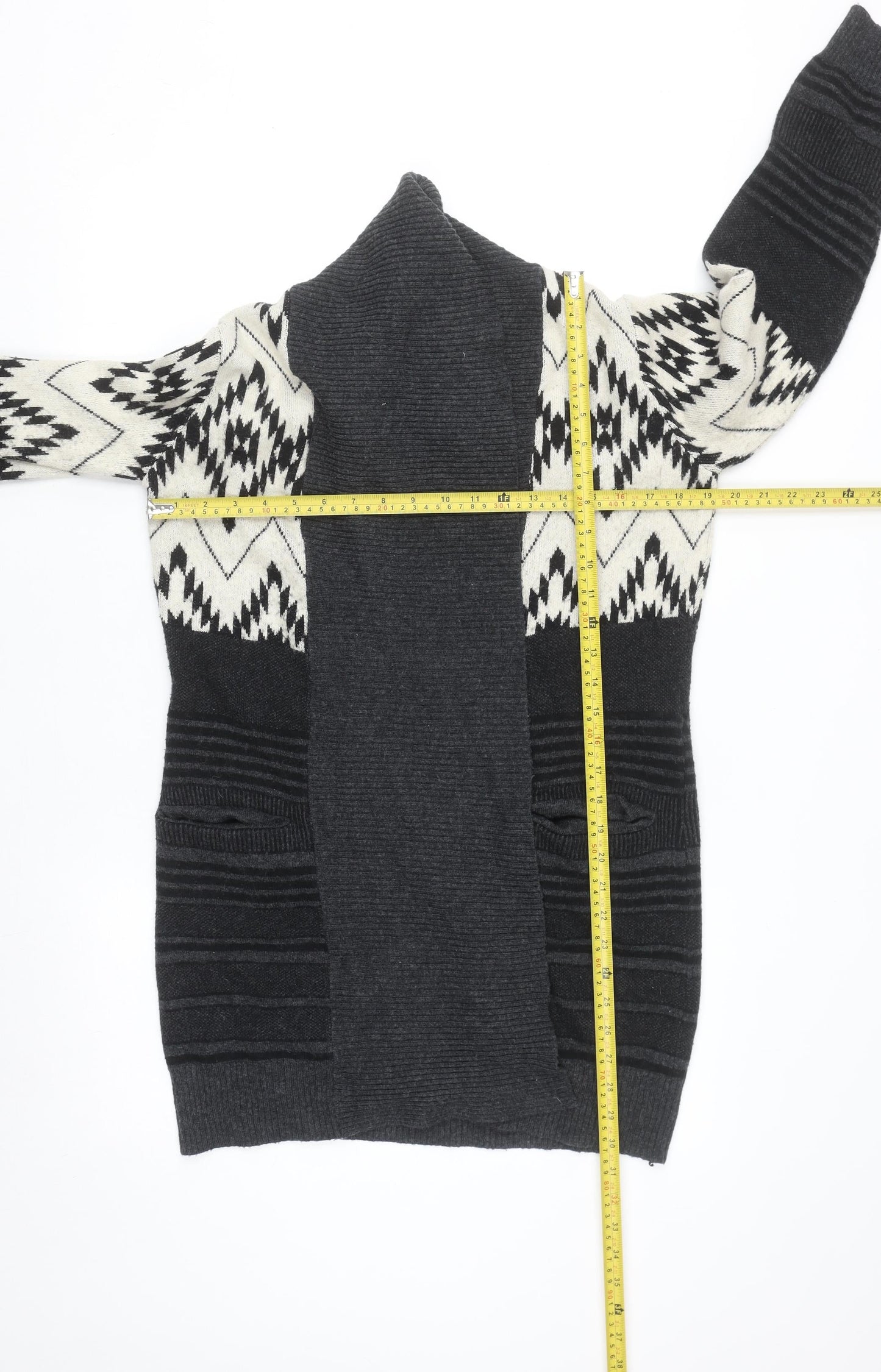Punt Roma Women Black Aztec Knit Cardigan Size S Long Sleeve