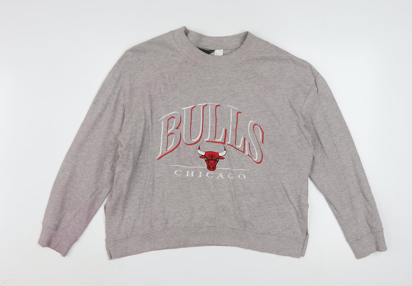 H&M Divided Womens Grey Chicago Bulls Sweatshirt Size 12 Cotton Blend
