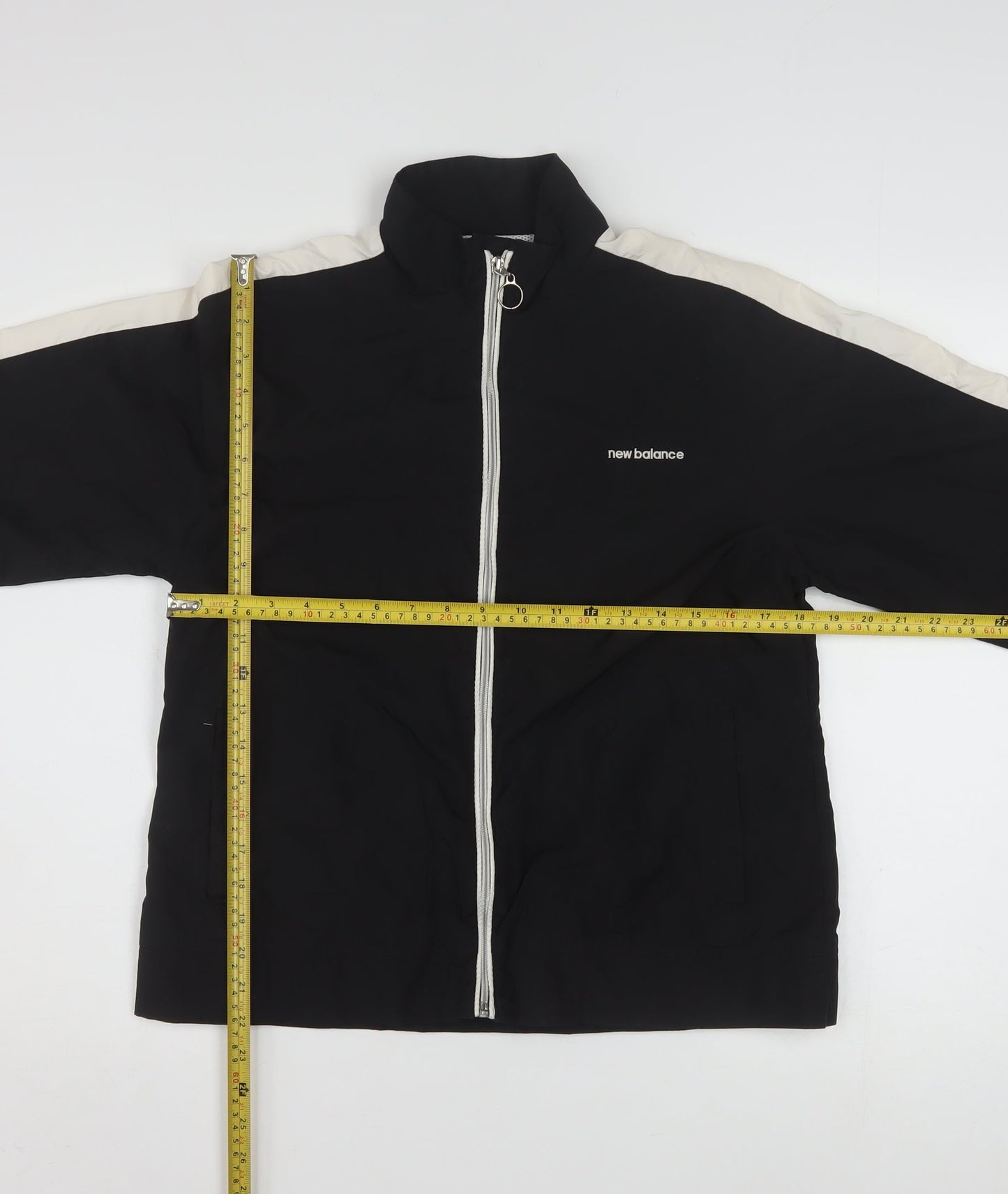 New Balance Womens Black L Windbreaker Jacket with Zip Pockets