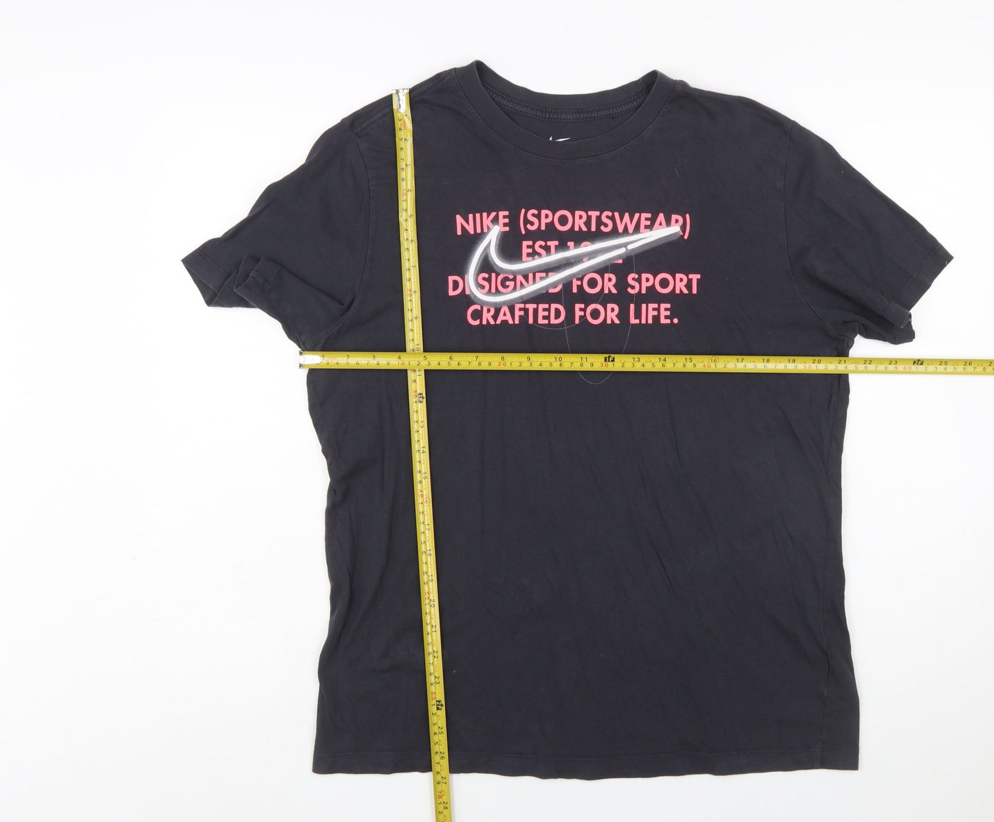 Nike Women's Black Sportswear Graphic T-Shirt Size S