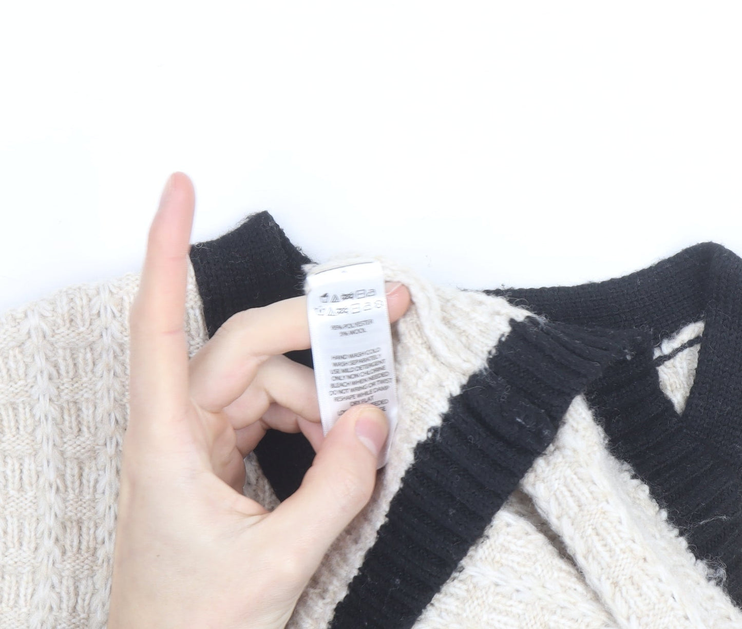 Tahari Women Beige Black Cardigan XL Long Sleeve Classic Knit