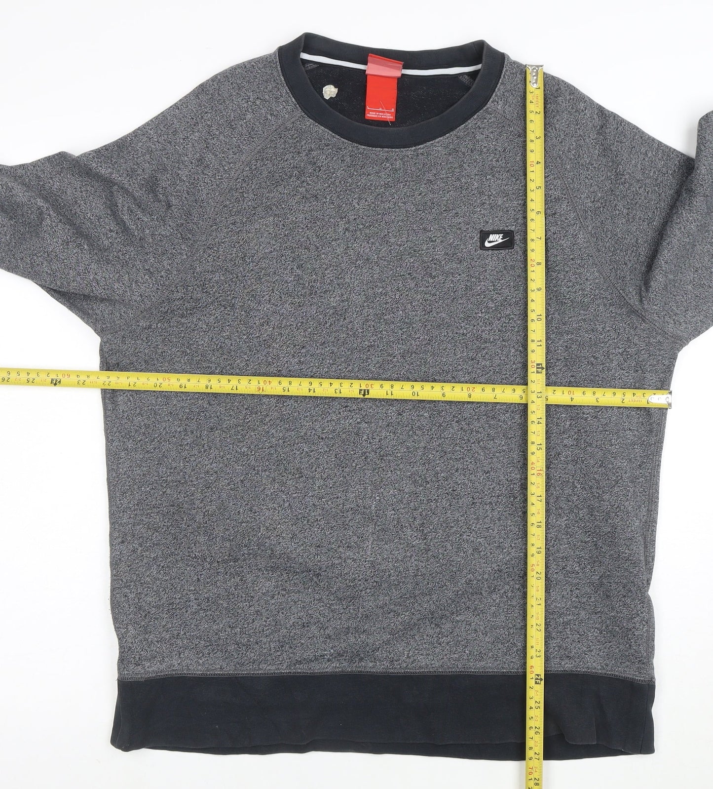Nike Men's Grey Crew Neck Long Sleeve Sports Sweatshirt L