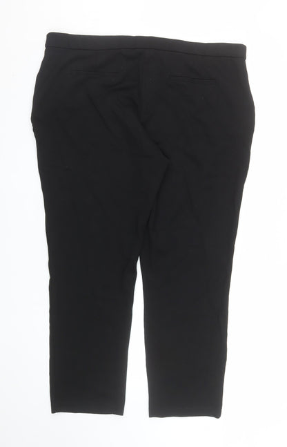 Close-up detail of Dunnes Women’s Black Stretch Trousers, size UK 20 Plus, Fit