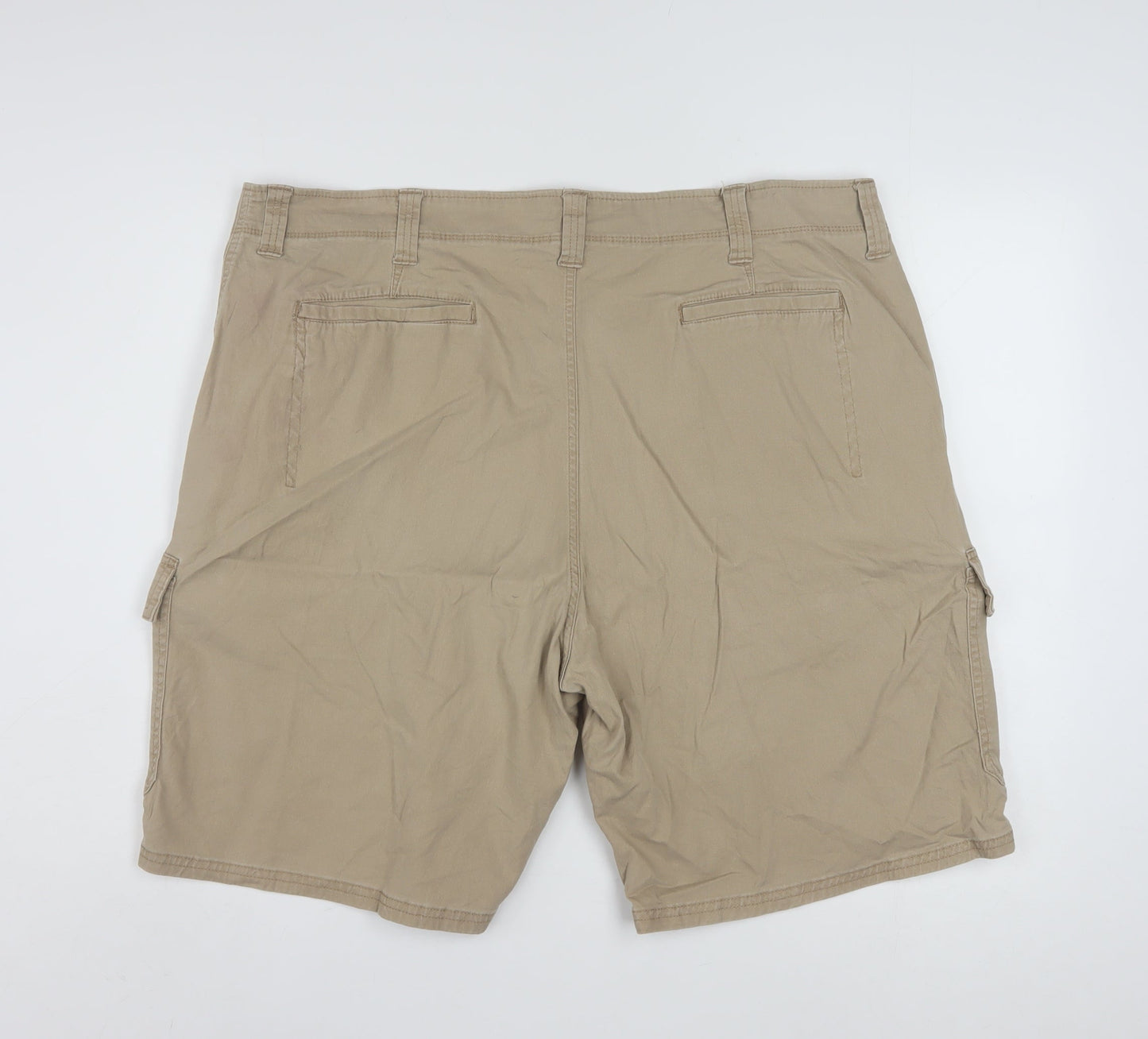 Wrangler Men Beige Cargo Shorts 42 in Regular Fit Cotton Blend