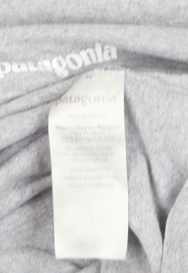 Patagonia Men's Grey Long Sleeve Regular Fit T-Shirt M