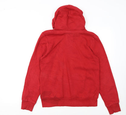 Close-up detail of Levi's boys’ red pullover hoodie 14 years graphic logo sweatshirt