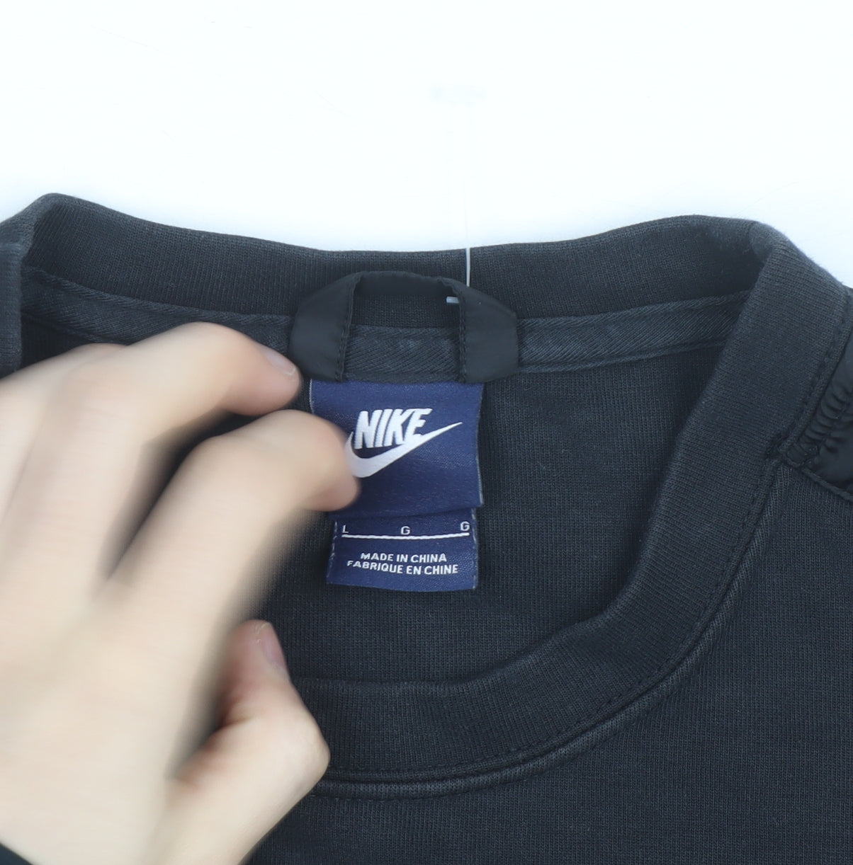 Nike Men's Black Crew Neck Pullover Sweatshirt Size L