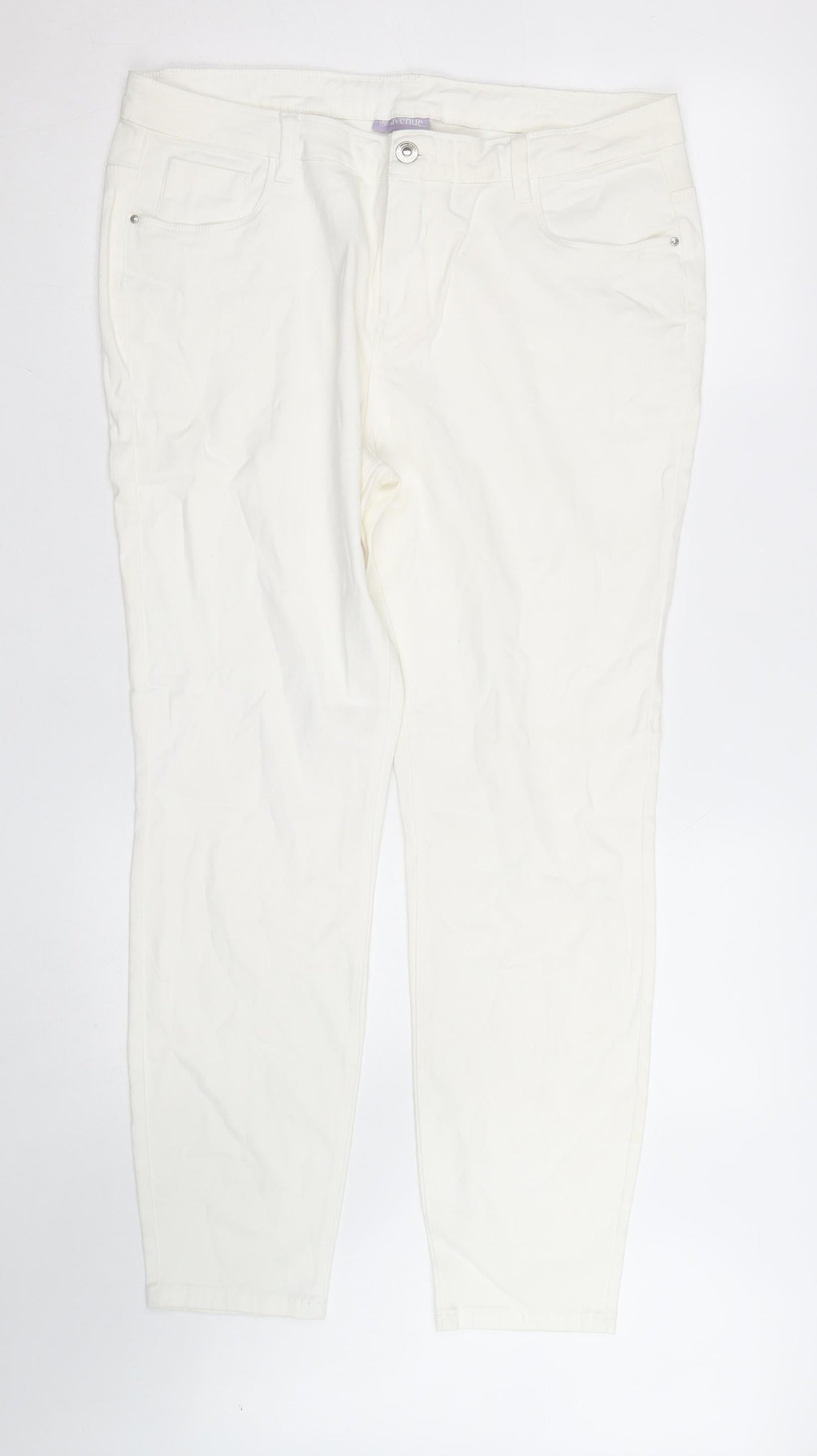 Avenue Women’s White Size 18 Straight Fit Stretch Jeans