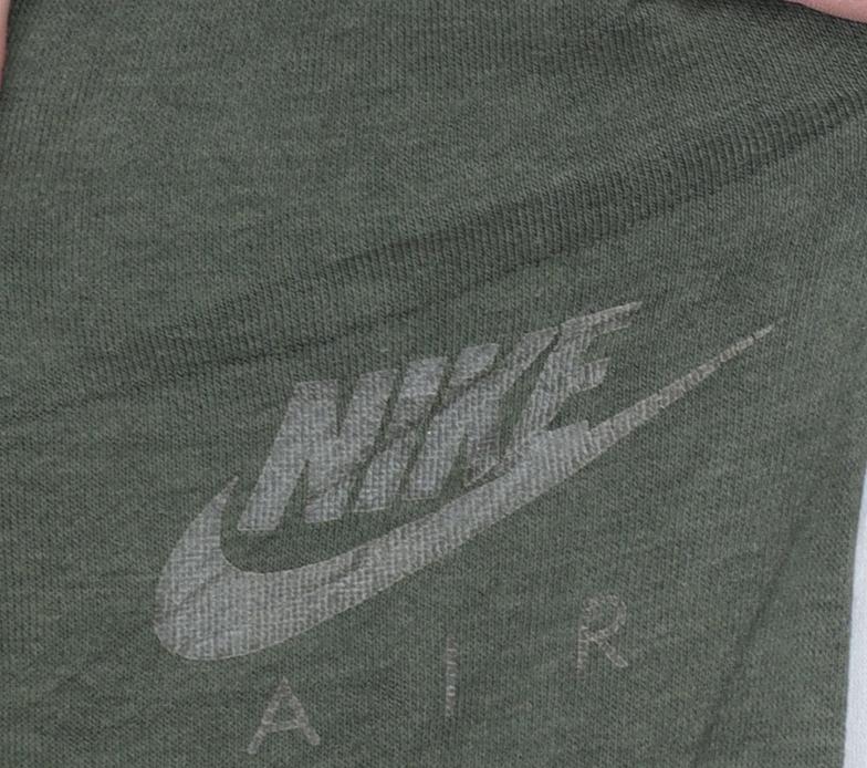 Nike Women’s Green XS Jogger Sweatpants with Logo Detail