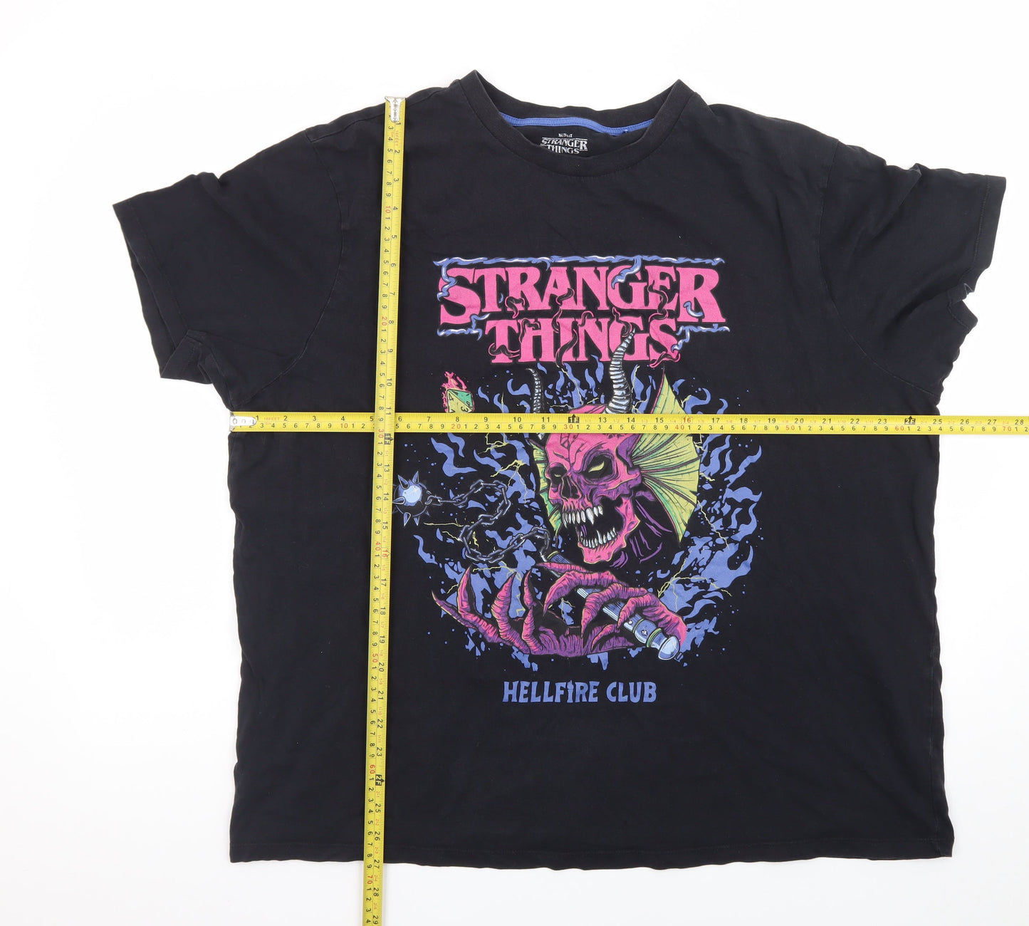 Stranger Things Men’s Black 2XL Hellfire Club Graphic T-Shirt
