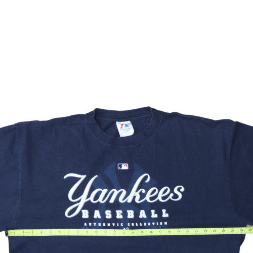 Majestic Men's Navy Yankees Baseball Graphic T-Shirt XL