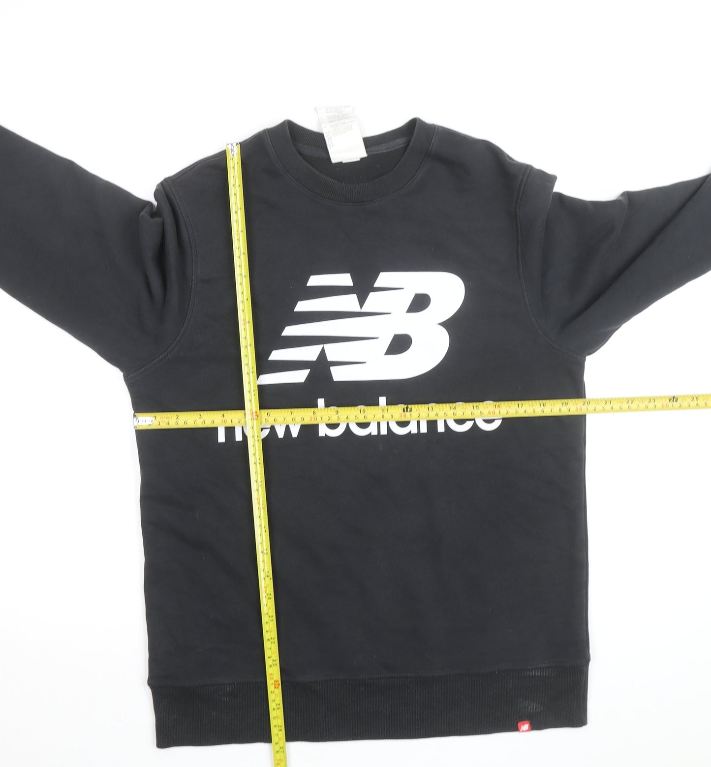 New Balance Men's Black Crew Neck Pullover Sweatshirt Medium