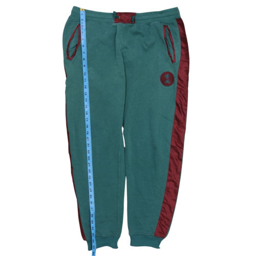 Nike Men's Green Sweatpants L Fleece Joggers with Drawstring