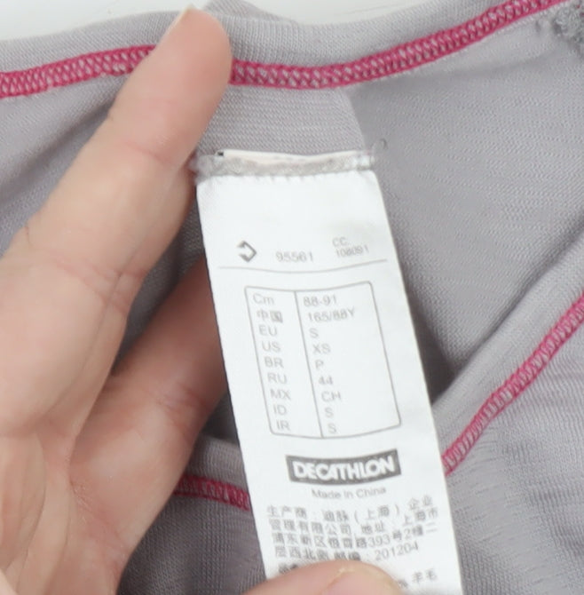Decathlon Women’s Grey Geometric Long Sleeve Slim Fit Sports Top S
