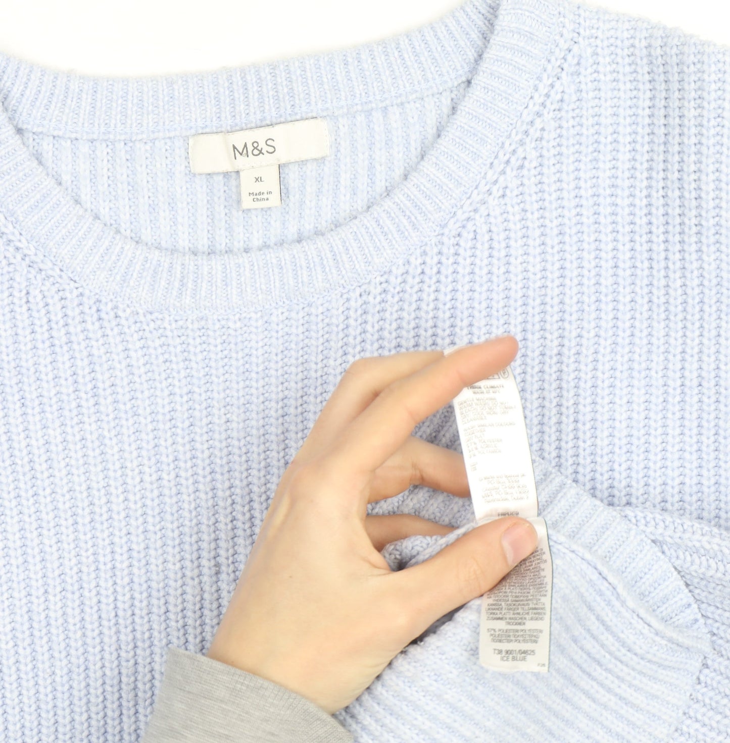 Marks and Spencer Men’s Blue Chunky Knit XL Crew Neck Jumper