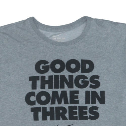 Nike Men's Grey XL Athletic Dri-FIT Graphic T-Shirt