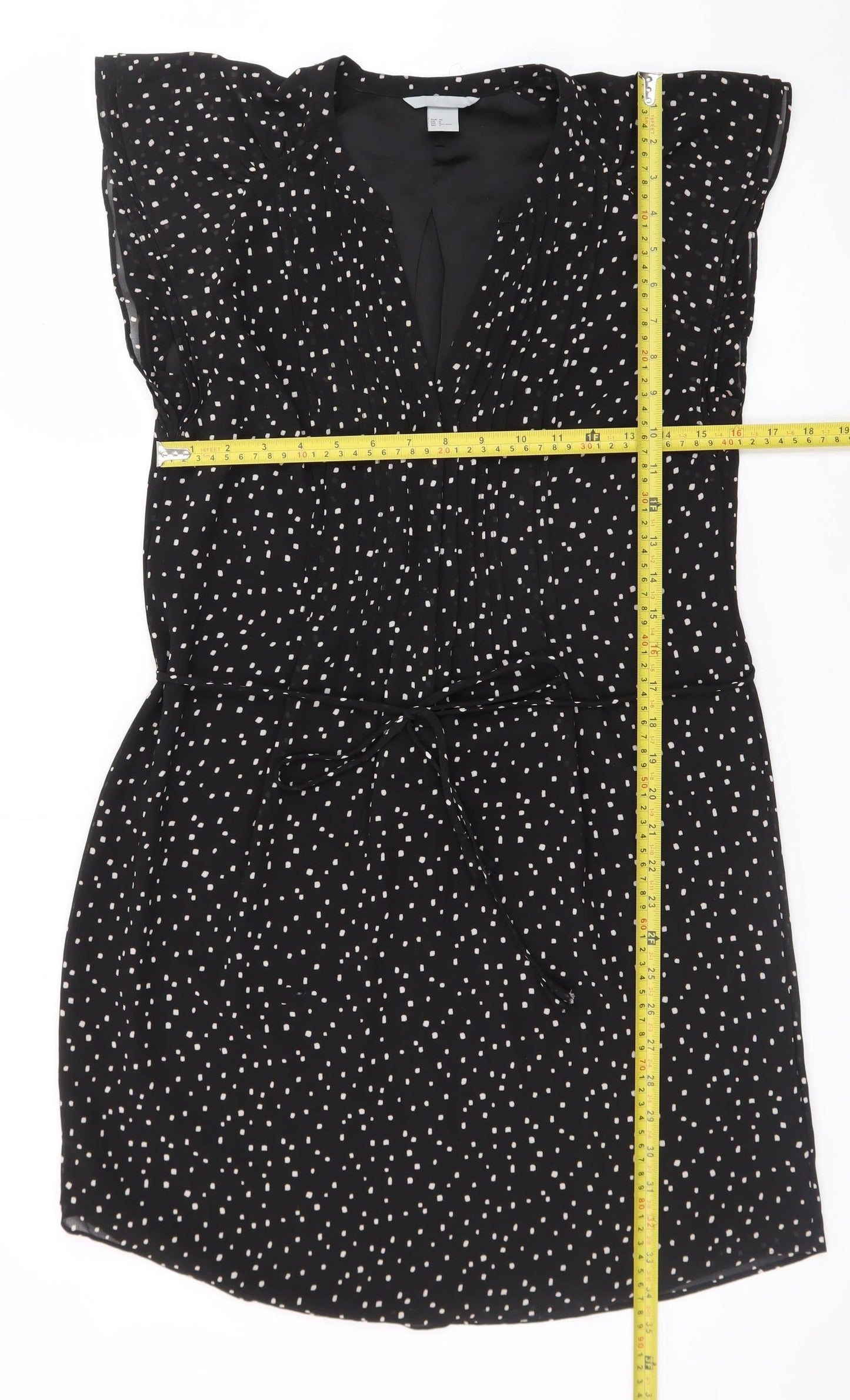 H&M Women's Black Polka Dot Shift Dress Size 8 Short Length