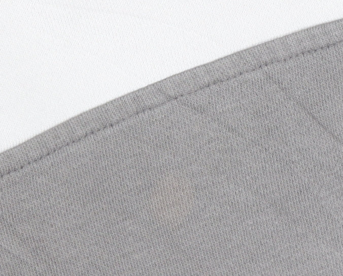 Umbro Men’s Grey Colour Block V-Neck Long Sleeve Sweatshirt L