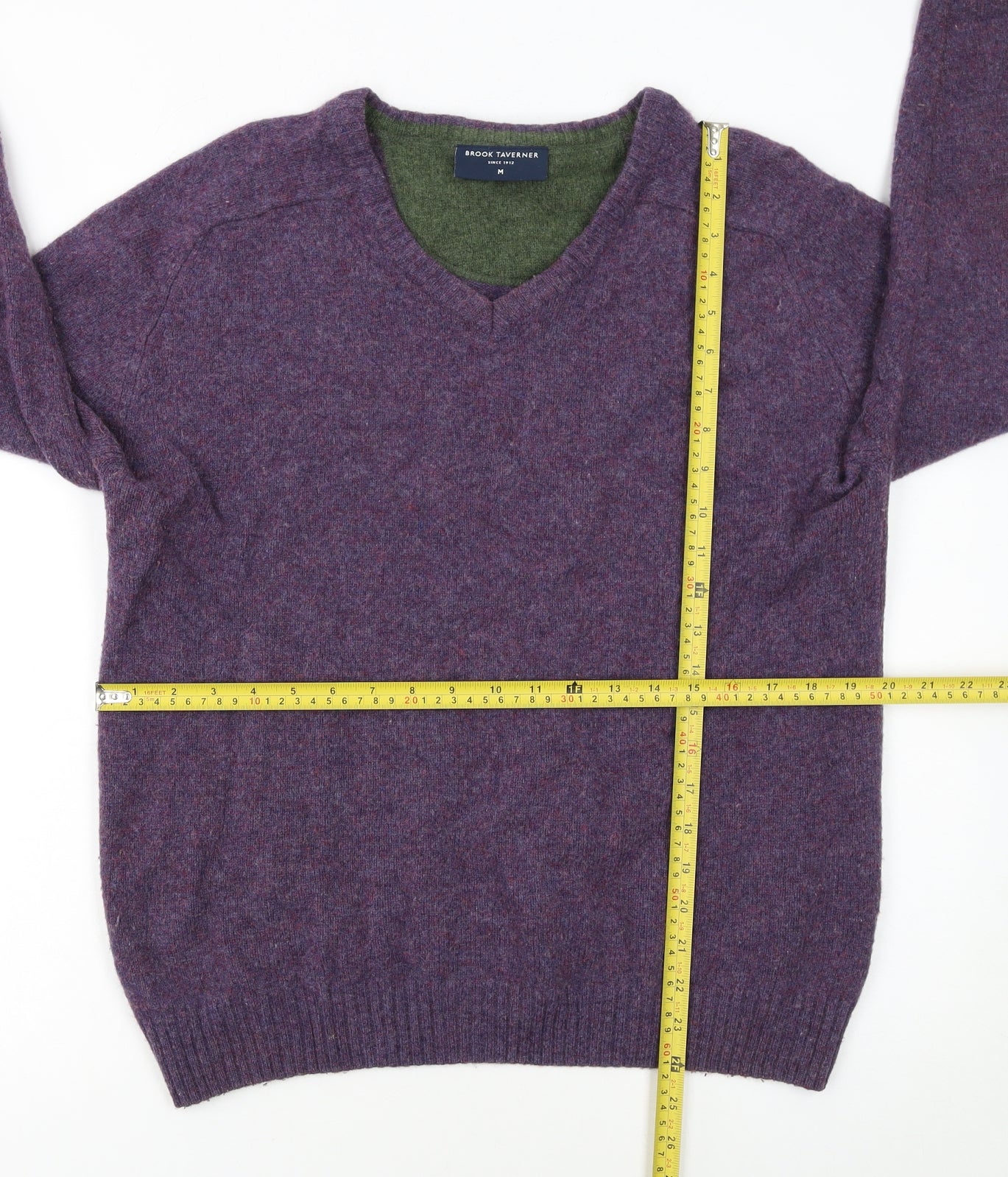 Brook Taverner Men’s Purple Lambswool V-Neck Jumper Size M