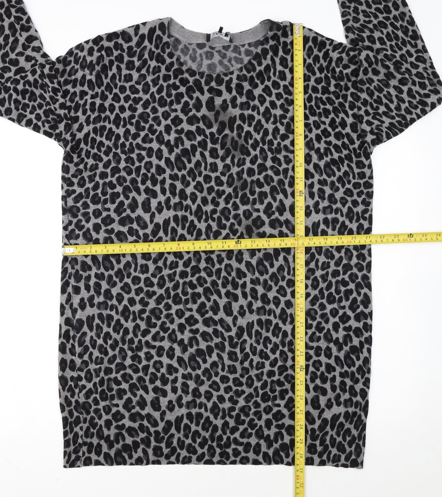 DKNY Women’s Grey Leopard Print Long Sleeve Pullover Jumper Size L