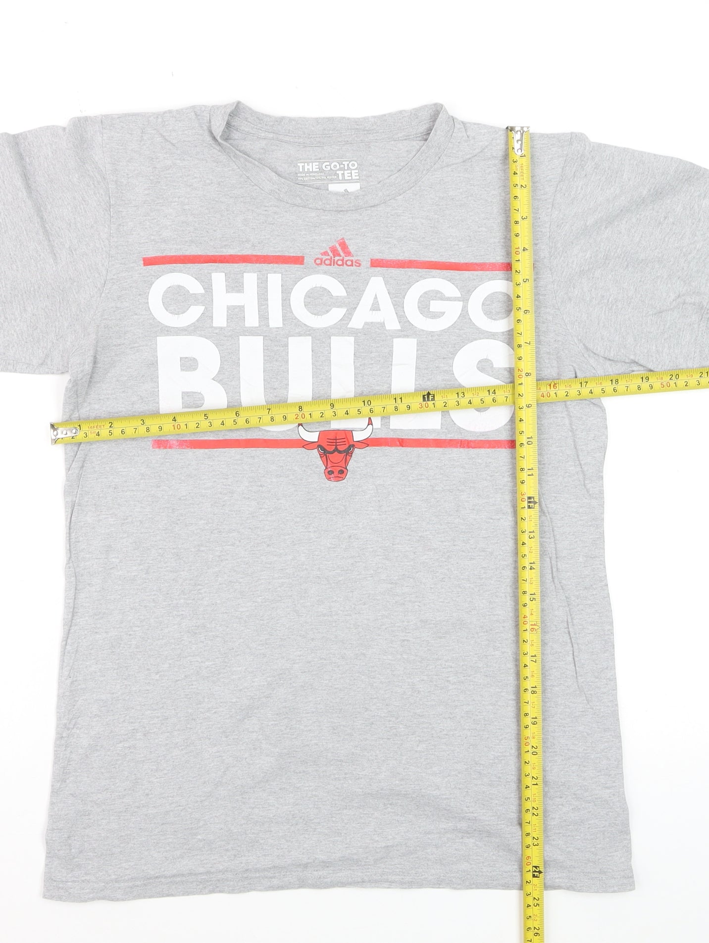 adidas Mens Grey Chicago Bulls Short Sleeve Graphic T-Shirt S