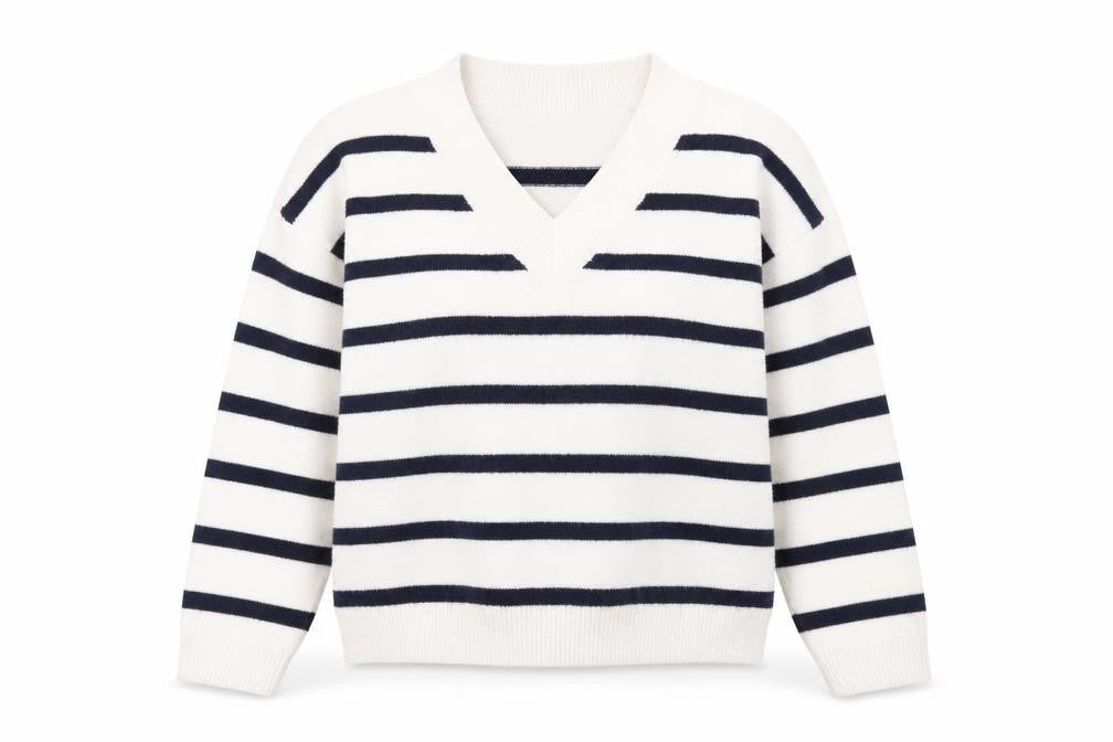 Hollister Women's White Navy Striped V-Neck Knit Jumper M