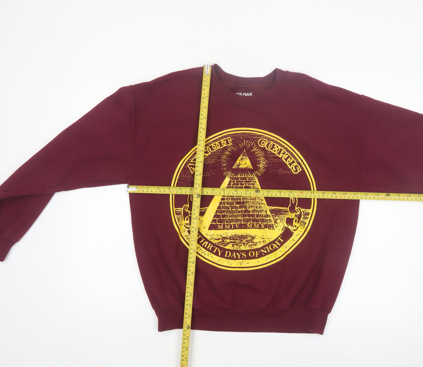 Gildan Men's Burgundy Graphic Pullover Sweatshirt Medium Classic Fit