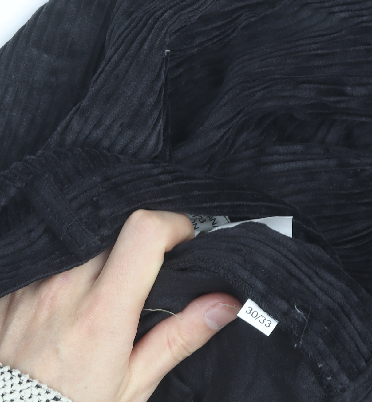 Club Montana Men's Black Corduroy Trousers Size 30x33 Regular Fit