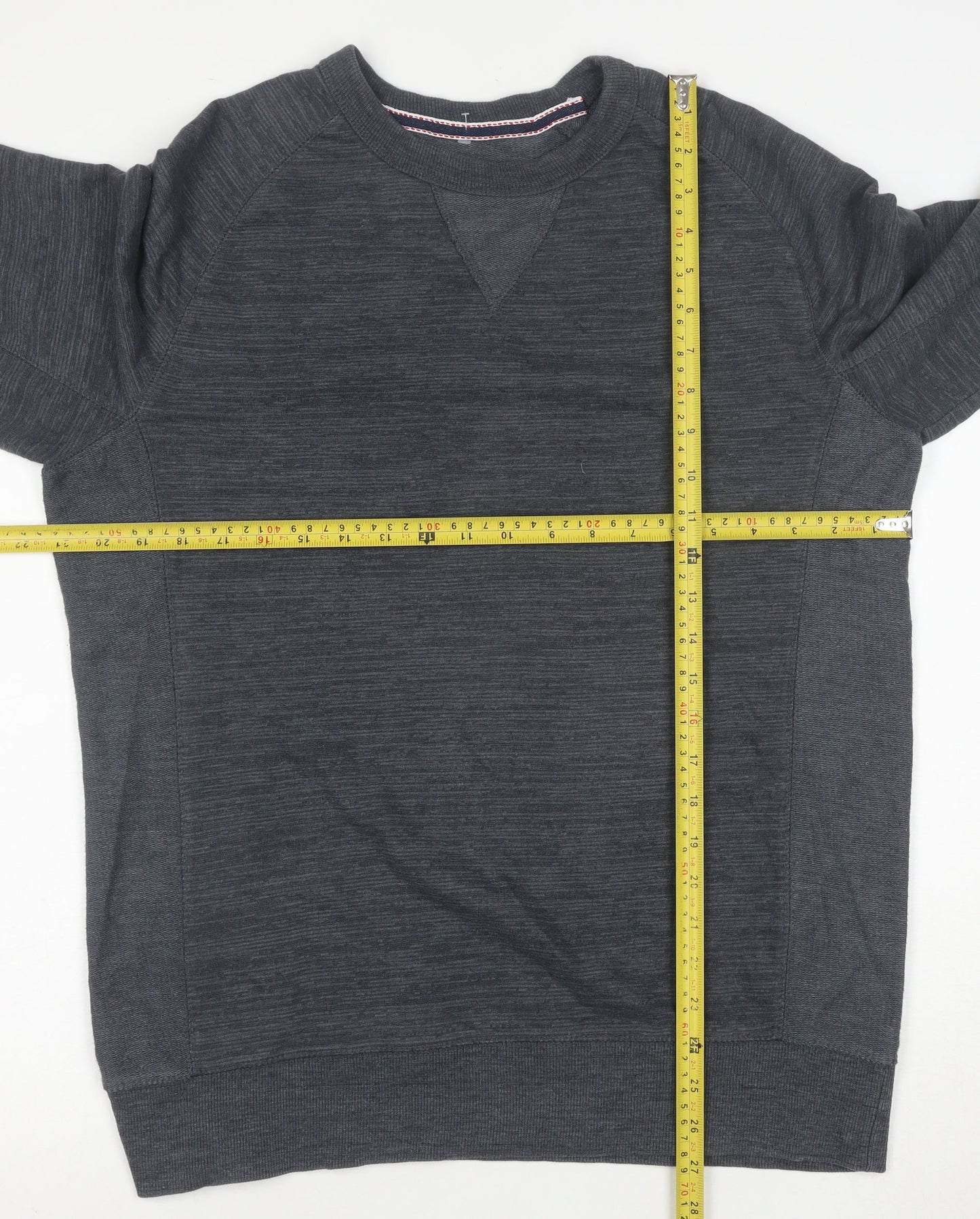 Champion Men's Grey Medium Crew Neck Pullover Sweatshirt